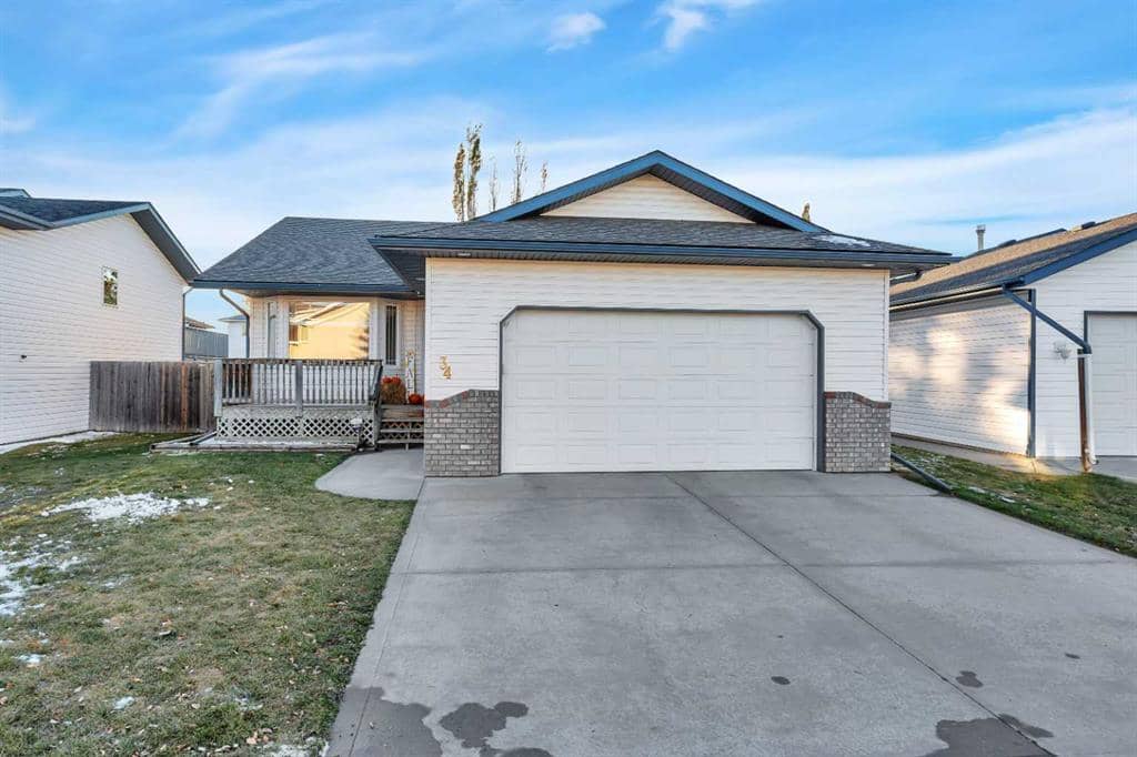34 Lund Close, Red Deer