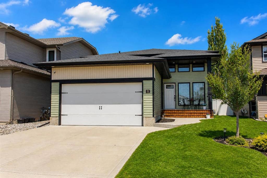 9 Bowman Circle, Sylvan Lake