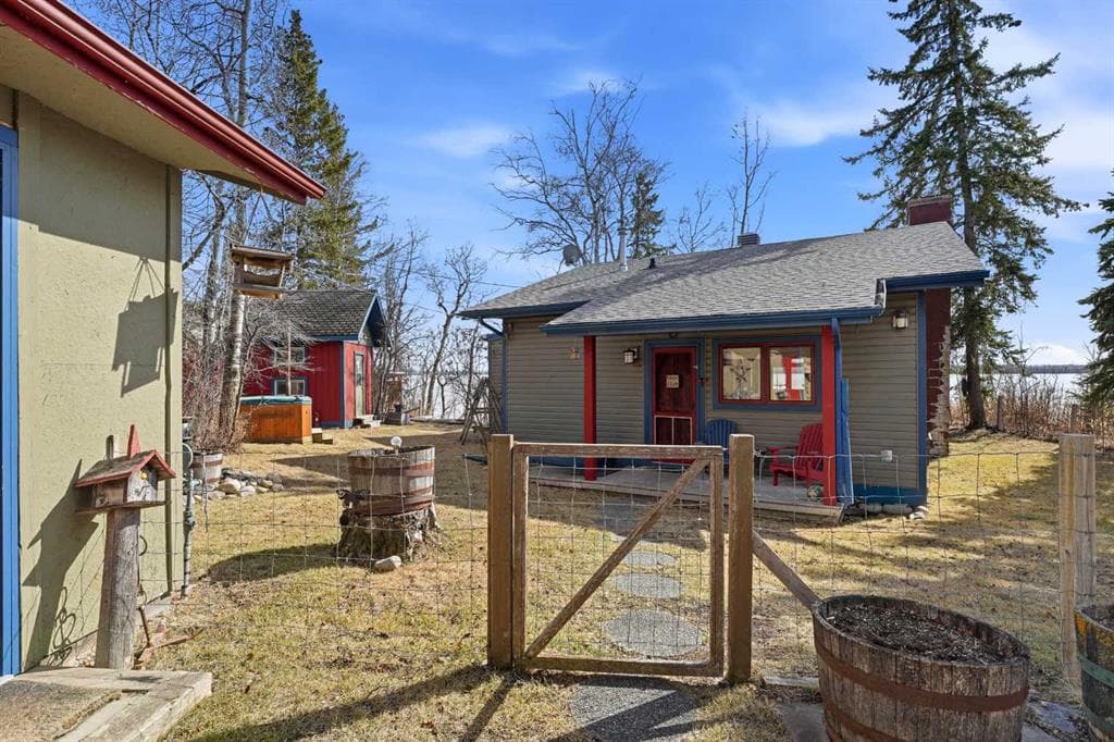 361 Birchcliff Road, Birchcliff — photo 2